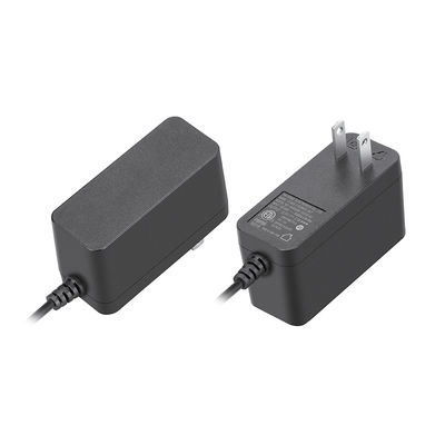 Bom preço. 1 ano 5-36w Adaptadores de corrente elétrica montados na parede Proteção contra curto-circuito on-line