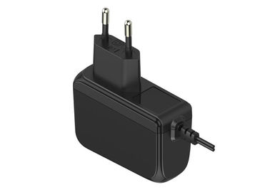 Bom preço. 5V 1A, 5V 1.5A, adaptador da C.A. da montagem da parede de 12V 1A para a caixa/router/móbil/PC da tevê on-line