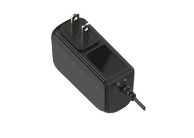 Bom preço. adaptador universal do poder da C.C. da C.A. de 12v 1.25A para o set-top - caixa/router on-line