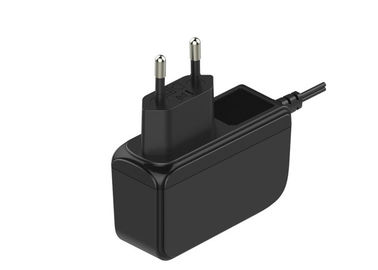 Bom preço. adaptador universal do poder da C.A. da C.C. de 15W 12V 1.25A preto/branco para o set-top - caixa on-line