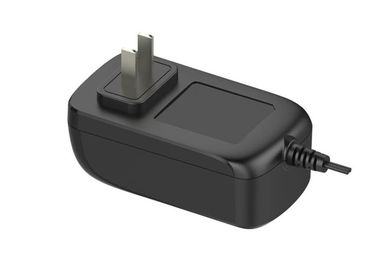 Bom preço. adaptador 3000ma da parede da montagem 12v da parede do preto de 3A 36W com Pin da tomada 2 da NC on-line