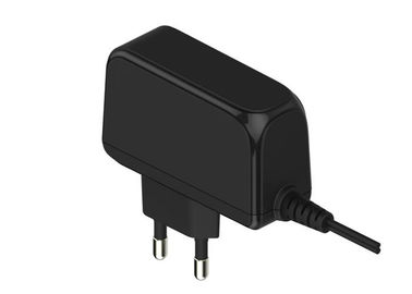 Bom preço. Adaptador da alimentação de DC da C.A. de 2 Pin, adaptador universal do poder com saída 24V 1A/12V 2A on-line