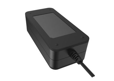 Bom preço. C.A. universal do Desktop da fonte de alimentação do interruptor de 24W 36W 60W com única saída on-line