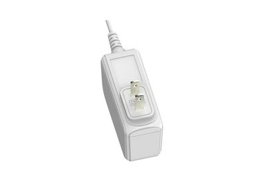 Bom preço. 18W / adaptador branco do poder da montagem da parede do Pin de 24W E.U. 2 com entrada 90 - 264Vac on-line