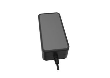 Bom preço. adaptador do poder do interruptor do Desktop da C.A. de 12V 5A, fonte de alimentação preta do portátil on-line