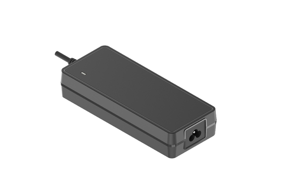 Bom preço. Adaptador de computador com tensão de saída de 5-52A e eficiência ≥ 85% UL/CUL/TUV/GS/CE/CCC on-line