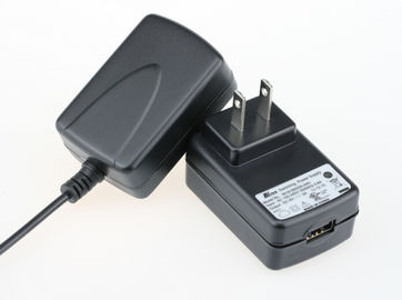 Bom preço. Proteção contra sobrevoltagem Fornecimento de energia de montagem de parede 24w on-line